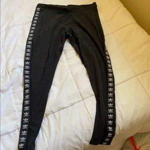 Adidas leggings